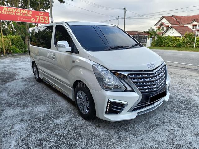 2018 Hyundai GRAND STAREX 2.5 (LOAN KEDAI/BANK/CD) - 3