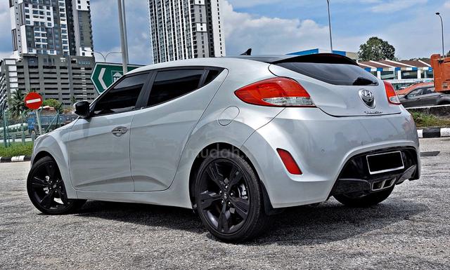 Hyundai VELOSTER 1.6 PREMIUM FACELIFT (A) - 3