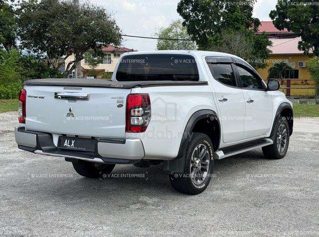 2021 Mitsubishi TRITON 2.4 VGT (A) - 5