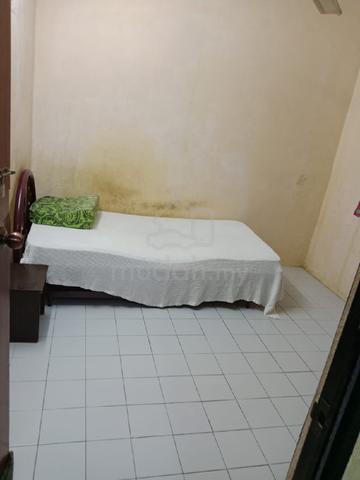 Bilik Untuk Disewa (lelaki) lengkap perabot 1