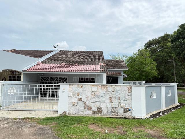Single Storey Terrace (CORNER LOT) Ayer Keroh, Melaka 1