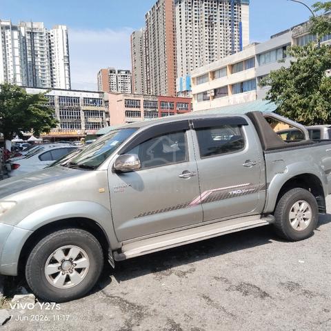 HILUX - 1