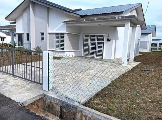 Rumah SEMI D untuk disewa 1