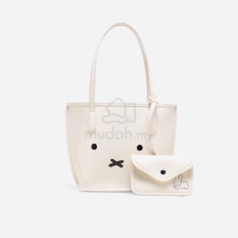 Carousel Image Selected