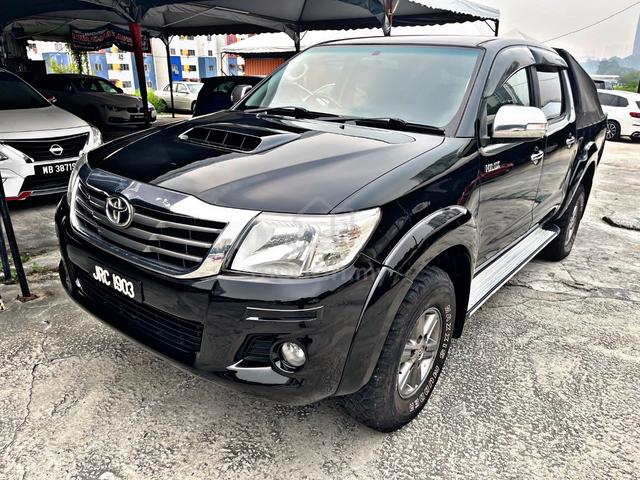 2015 Toyota HILUX 2.5VNT (A)4X4,LEATHER-SEAT 🔥 - 4
