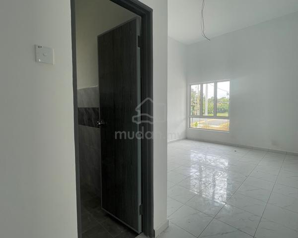NEW 1 Story Semi D Tg Lumpur 5