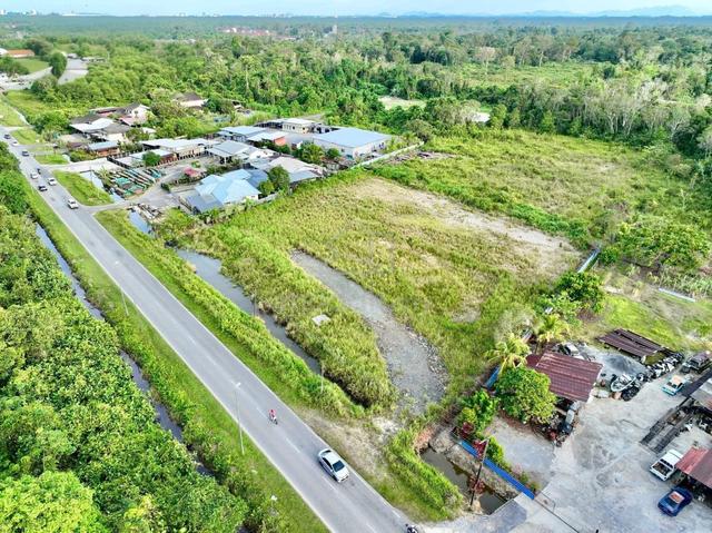 Matang Land For Rent 1