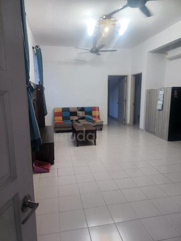 Eristana Townhouse 1