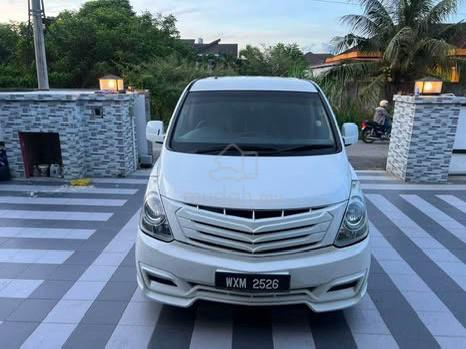 2012 Hyundai GRAND STAREX 2.5 ROYALE PREMIUM - 2