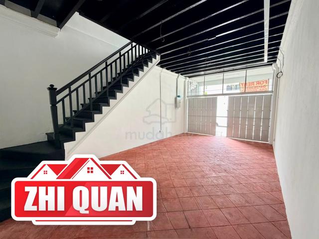 JALAN HUTTON 1500sf  2 Storey Shoplot GEORGETOWN Renovated mainroad 1
