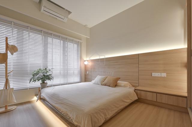 LakeFront Residence 1