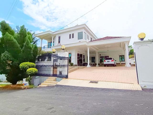 HUGE LAND 2.5 Storey Bungalow House Bukit Kaya Seremban 1