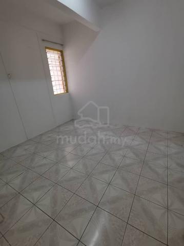 Seraya Apartment 1