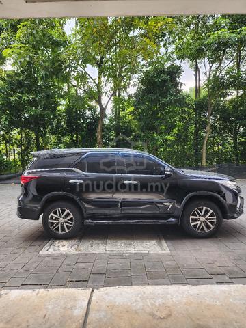 2016 Toyota FORTUNER 2.7 V TGN51R ENHANCED (A) - 5