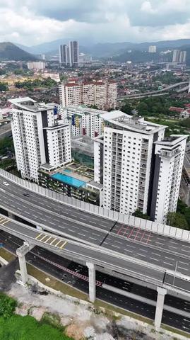 Small Room at Suria Jelatek Residence 1
