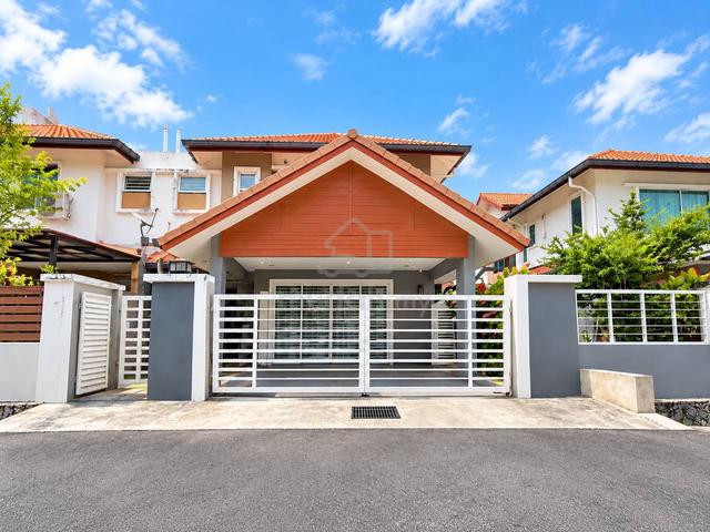 TERMURAH ! Double Storey Semi D Anjung Suasana Bandar Seri Putra Bangi 1