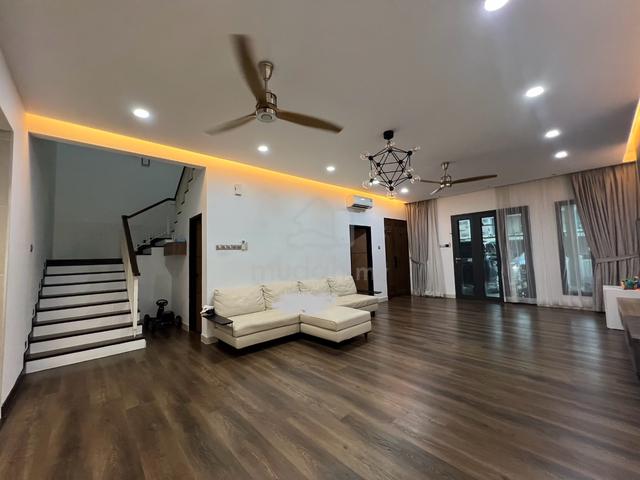 FREEHOLD OPEN - Double Storey Intermediate House, Presint 11, PUTRAJAY 1