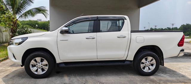2020 Toyota Hilux 2.4 G 4x4 6-speed manual - 4