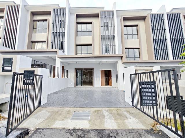 PALING MURAH Rumah Teres 3 Tingkat Nassim Heights Ukay Bestari Ampang 1