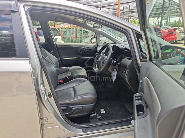 2014 Toyota WISH 1.8 (AUTO) - 4