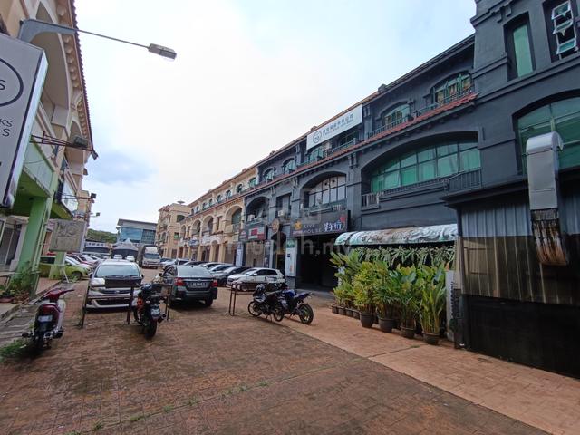 Below BV shoplot for sale @ Tabuan Height / Jalan Song 1