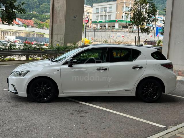 2014 Lexus CT200 1.8 h F-SPORT (HYBRID)- NEWBATT26 - 5