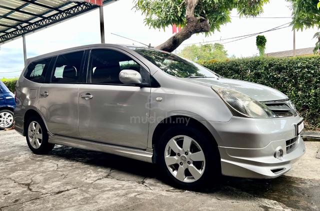 2012 Nissan GRAND LIVINA 1.6 IMPUL (A) - 1