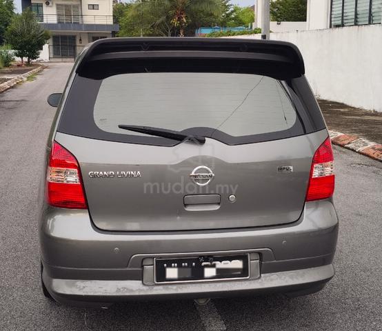 2011 Nissan GRAND LIVINA 1.6 CLASSIC/COMFORT MC - 2