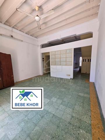 2 Storey Terrace  Rent jalan Loh Boon Siew, Georgetown 1