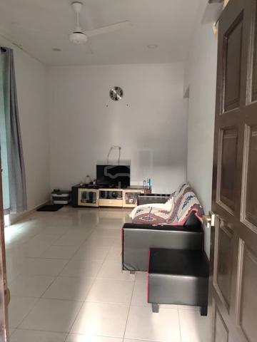 Rumah Teres Corner Lot Kijal 1