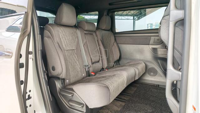 2025 Toyota Alphard 2.5 Z Hybrid Hev - 5