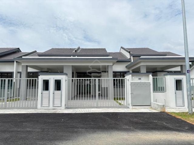 New House TAMAN SATRIA TERES SETINGKAT FREEHOLD 1