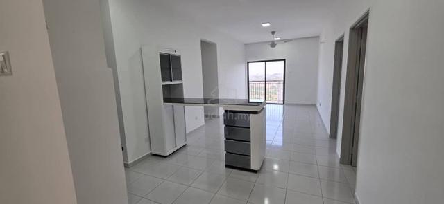 4 Bedrooms 3 Bathrooms 1
