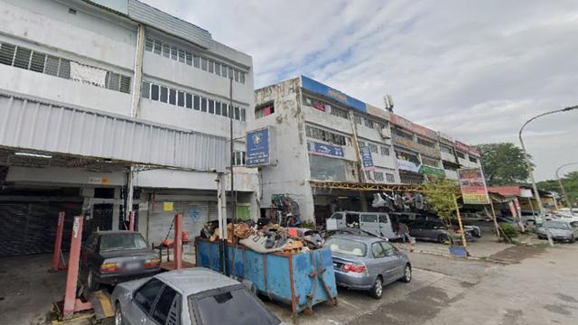 Sri Muda Shah Alam 4 Storey Link Factory, 5% roi 1