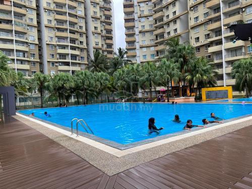 Straits View Villas 1