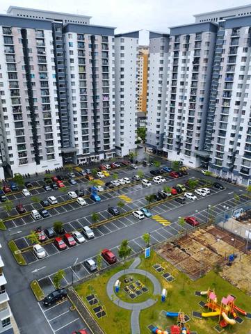 Residensi Laguna Biru 2 1