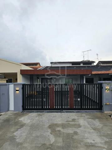 For Sale Jalan Bakawali @ Taman Johor Jaya @ Single Storey House 1