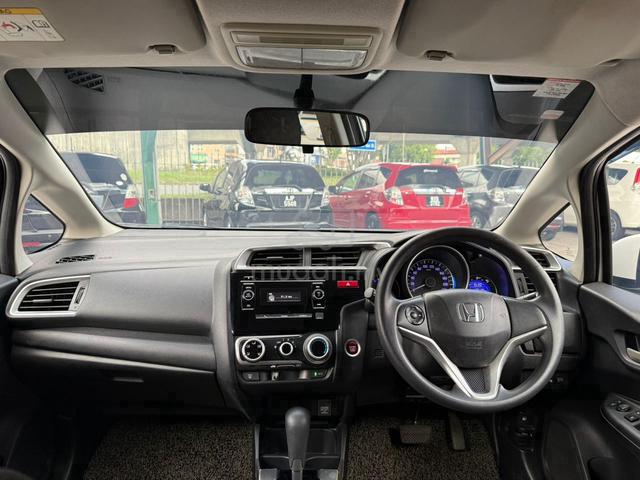 2017 Honda JAZZ 1.5 E (A) - 5