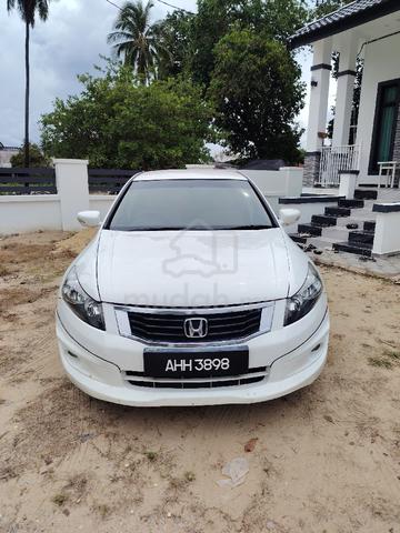 Honda Accord Tao 2.0 auto 2010 - 3