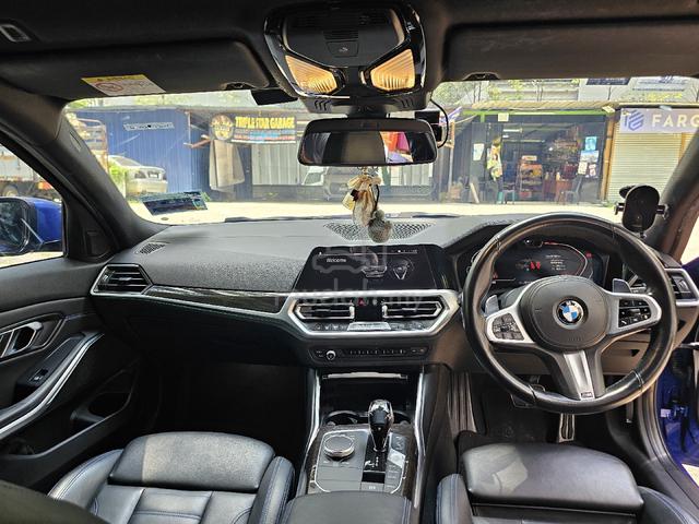 BMW 320i M Sport - 4
