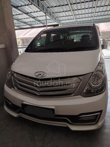 2016 Hyundai GRAND STAREX 2.5 ROYALE DELUXE - 1