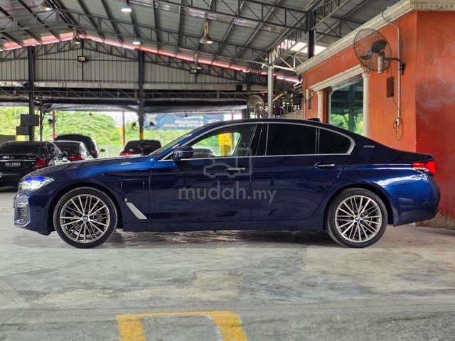 (Loan Kedai) 2018 Bmw 530e 2.0 (A) SPORT G30 - 4