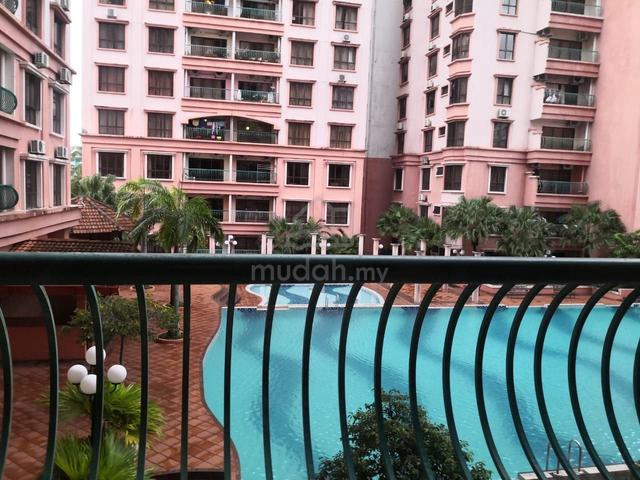 Marina Court 1
