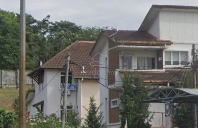 Taman Kipark Puchong, Semi-d 1