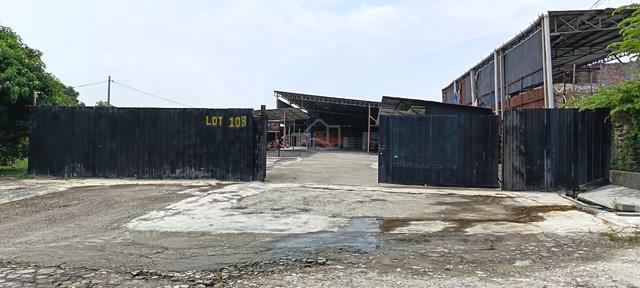 Half Acre Factory for Rent in Puchong 1