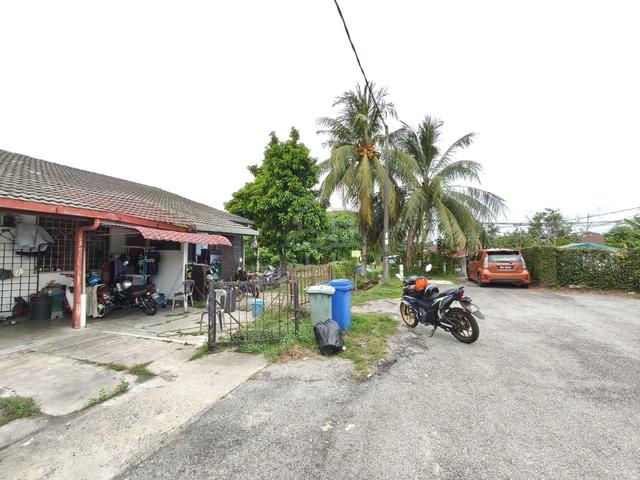 Single Storey Terrace Taman Sri Buloh Sungai Buloh Selangor . 1