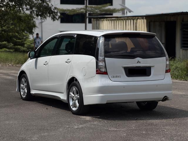 2011 Mitsubishi GRANDIS 2.4 MIVEC ENHANCED (A) - 5