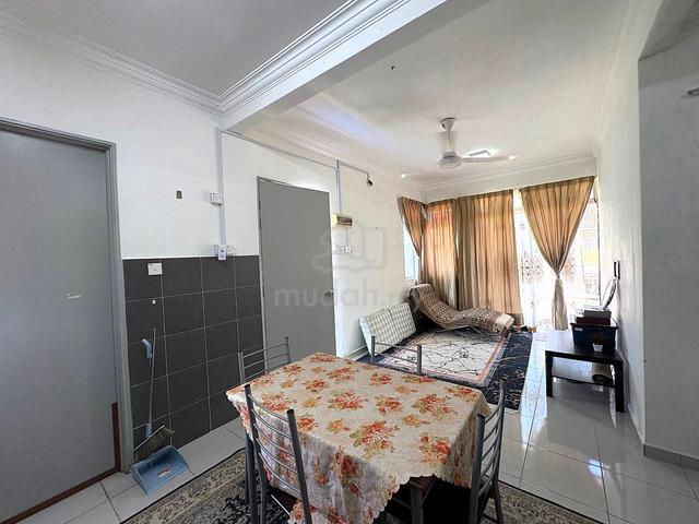 [FIRST FLOOR] Townhouse Taman Kasa Height, Alor Gajah, Melaka 1