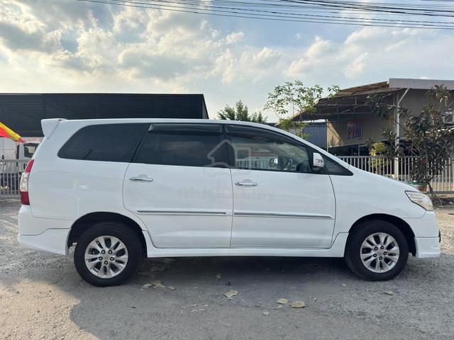 Toyota INNOVA 2.0 G (A)2015 CLEAR STOCKš„ - 5
