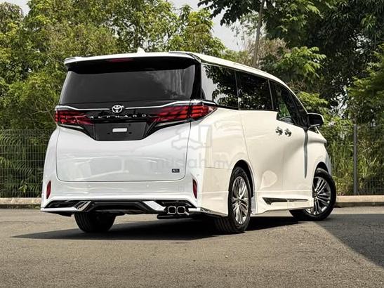 2025 Toyota ALPHARD 2.5 Z (A) - 4